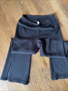 Spanx women’s Black Stretch Bootcut Leggings